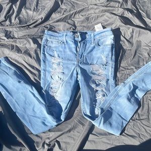 Ripped jeans worn a few times good condition